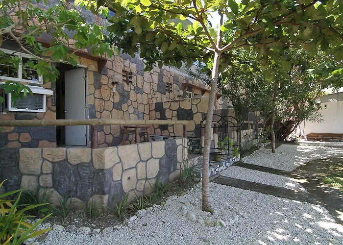Villa Agatona Garden Resort Oslob